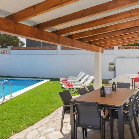 فيلة Neus By Interhome